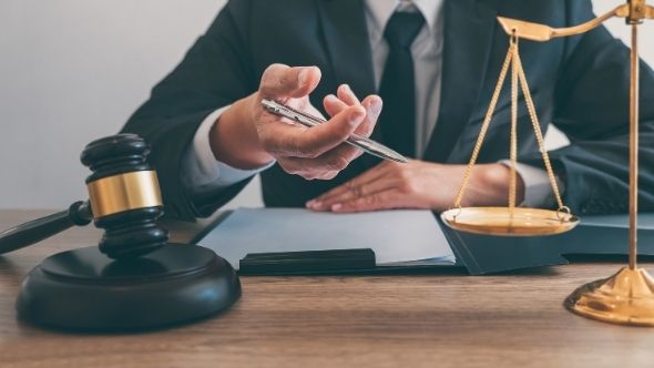Auxiliaires de Justice - Cabinet d'Avocats Carlos Felipe